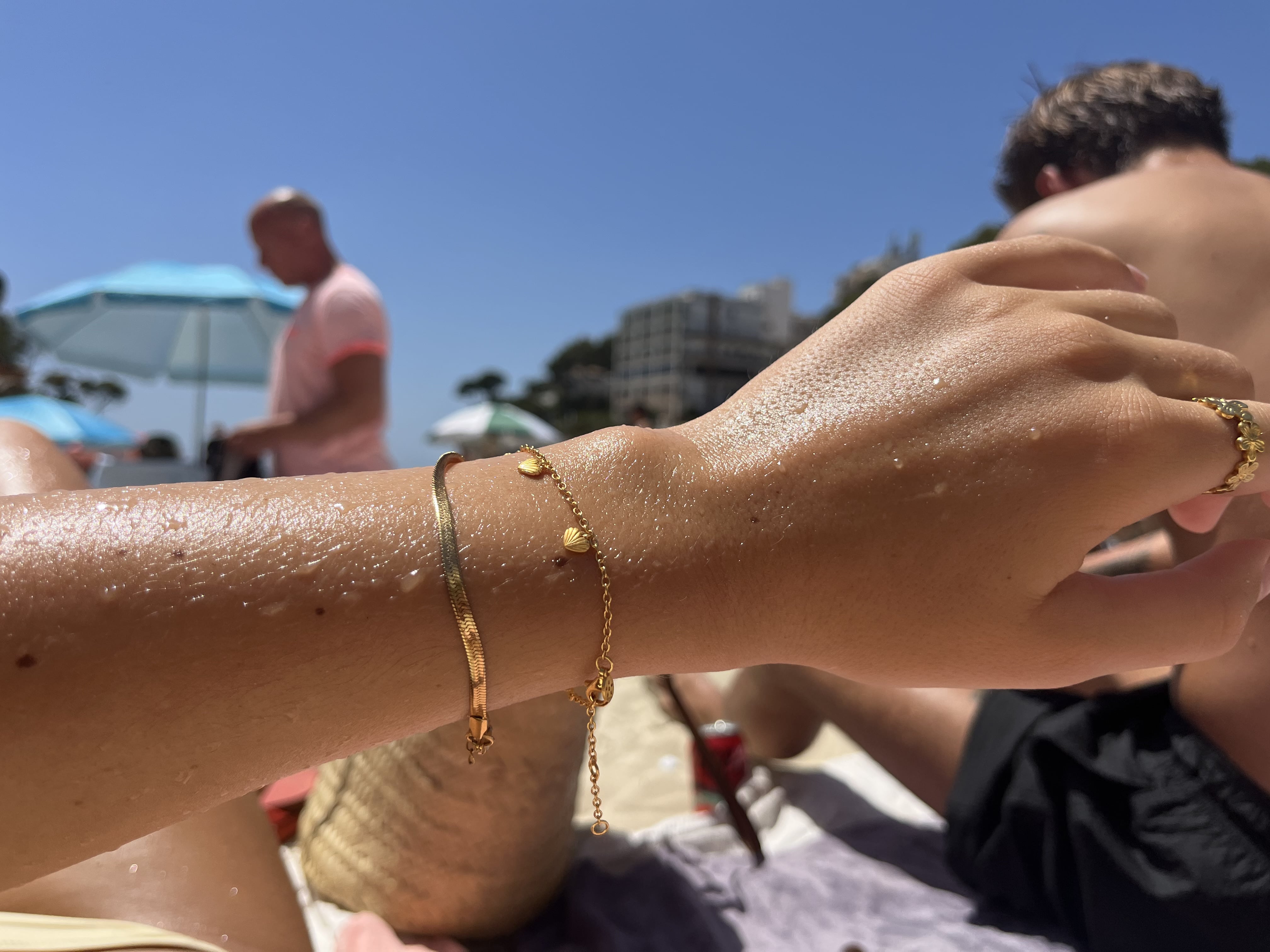 Top 10 guldsmykker i 2025: Trend, bæredygtighed og dansk design